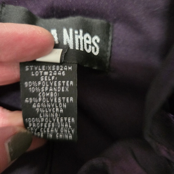 Ba Nites Eggplant Purple Velvet Ruffle Top. Size 6 - Picture 12 of 12